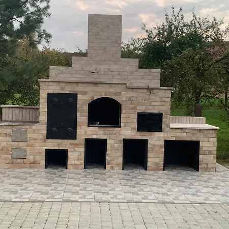 Apartamento панська Mykulychyn