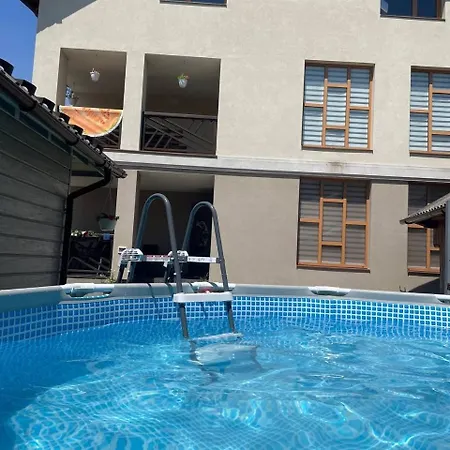 панська Apartment Mykulychyn