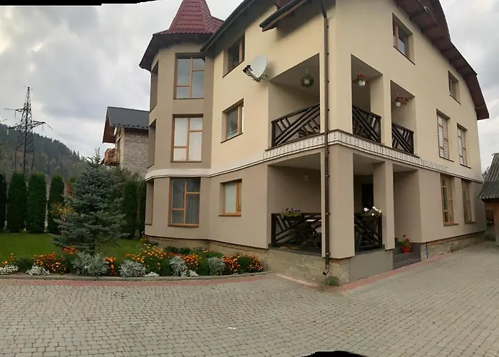 Lägenhet панська Mykulytjyn